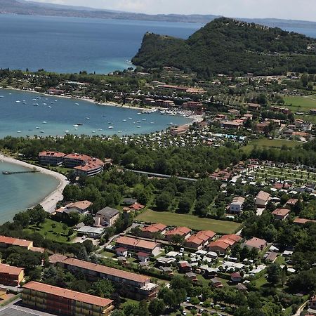 Camping Garden Tourist Manerba del Garda Exteriör bild