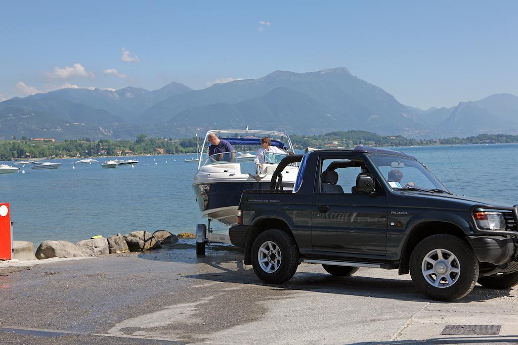 Camping Garden Tourist Manerba del Garda Exteriör bild