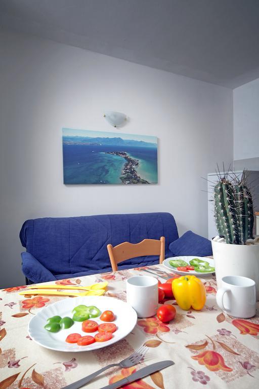 Camping Garden Tourist Manerba del Garda Rum bild