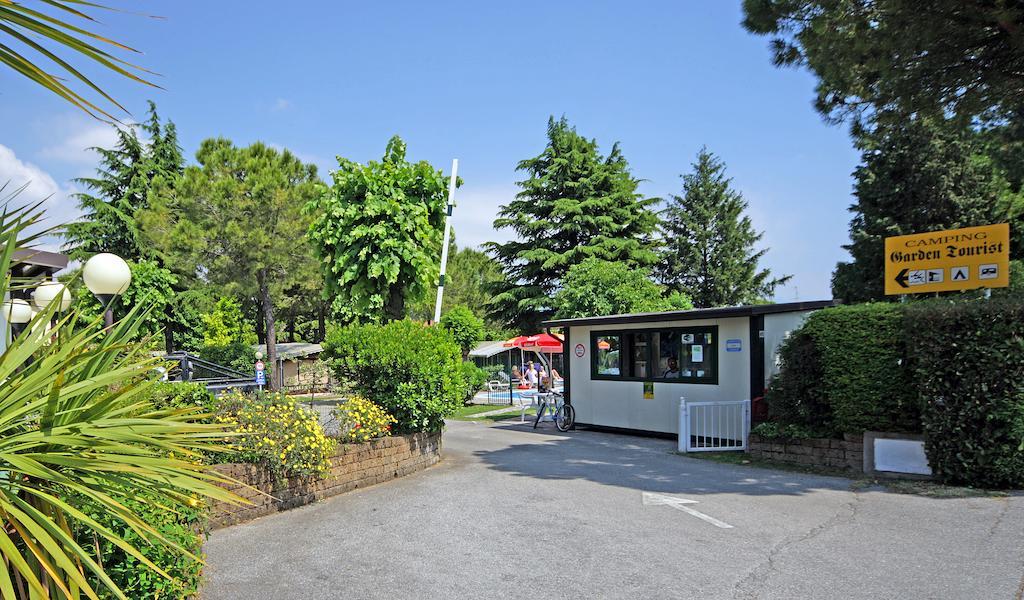 Camping Garden Tourist Manerba del Garda Exteriör bild